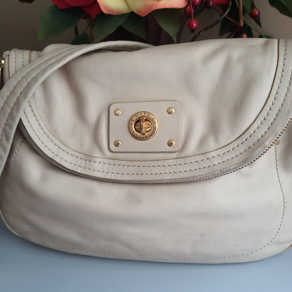 Marc Jacobs Crossbody bag